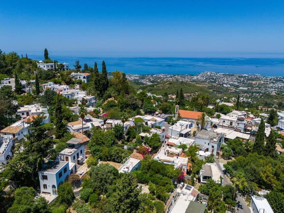 Вілла Karmi'De Rueya Gibi Tatil Кіренія Екстер'єр фото