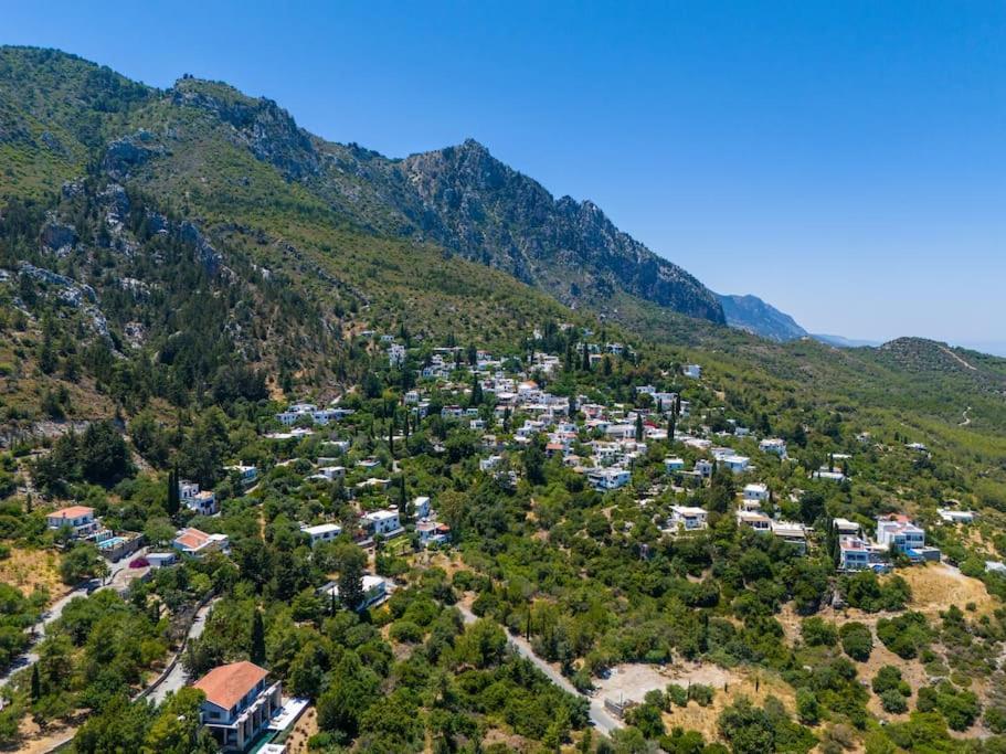 Вілла Karmi'De Rueya Gibi Tatil Кіренія Екстер'єр фото